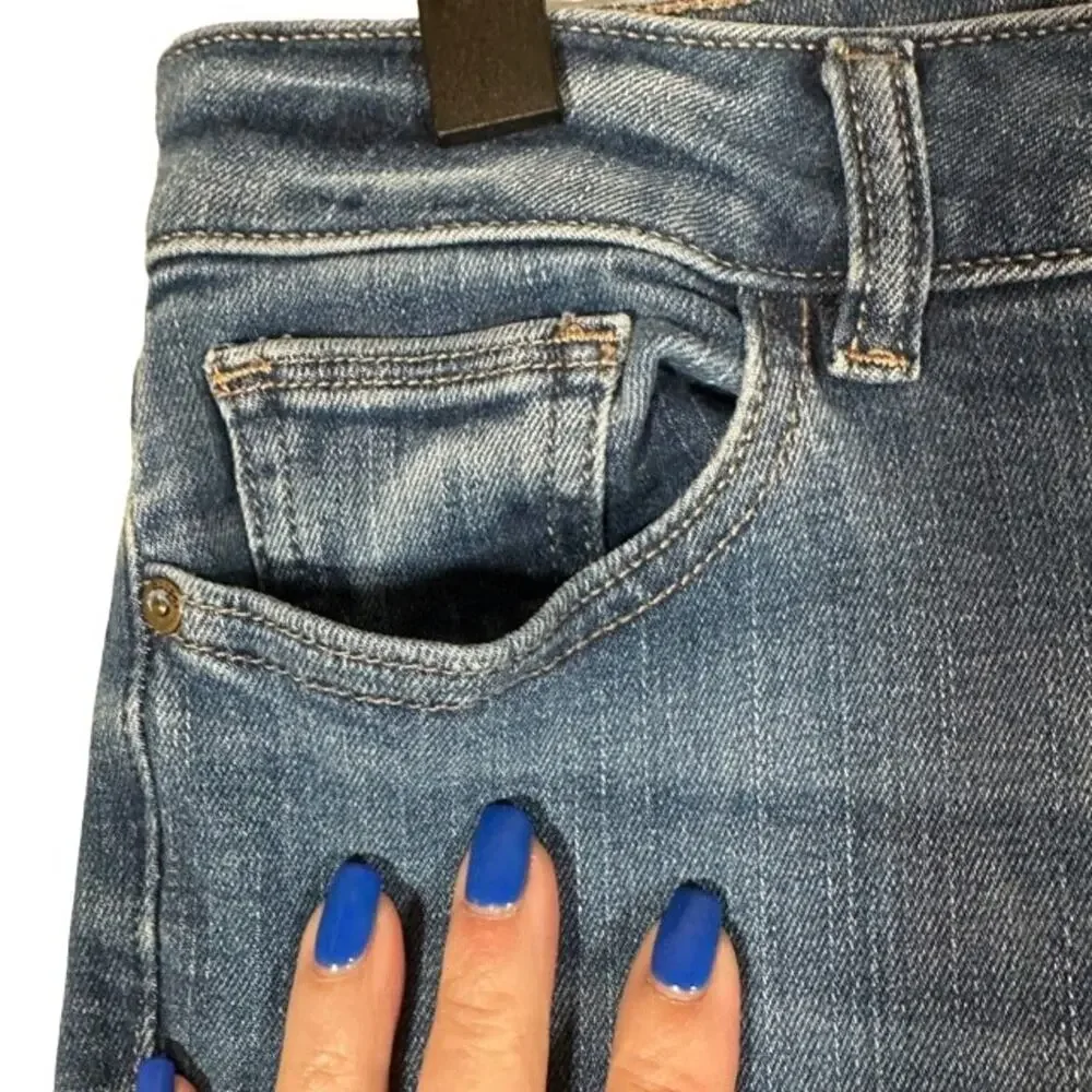 DL1961 blue faded